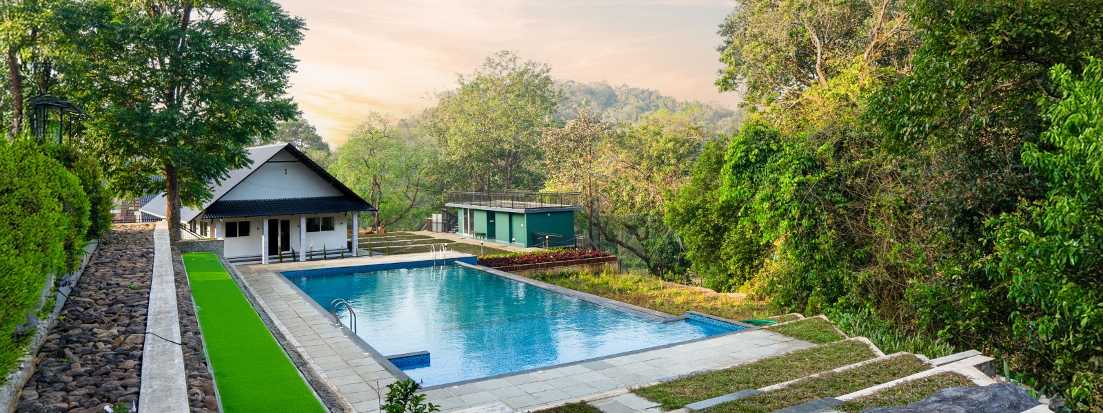 Experience Nature & Comfort at Jungle View Resort – A Perfect Wayanad Resort with Pool